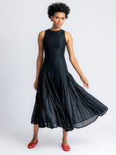 Load image into Gallery viewer, Brianna Sleeveless Lace Midi Dress
