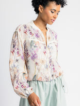 Load image into Gallery viewer, Penelope Printed Sheer Jacket
