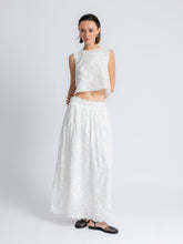 Load image into Gallery viewer, Rebecca Floral Cropped Lace Top
