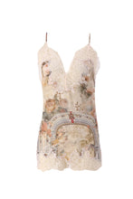 Load image into Gallery viewer, Triana Floral Tops
